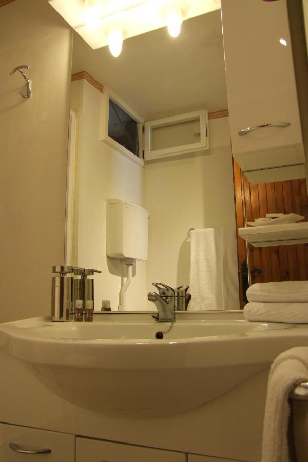 Monolocali In Casa Con Giardino Bellagio Apartment Екстериор снимка